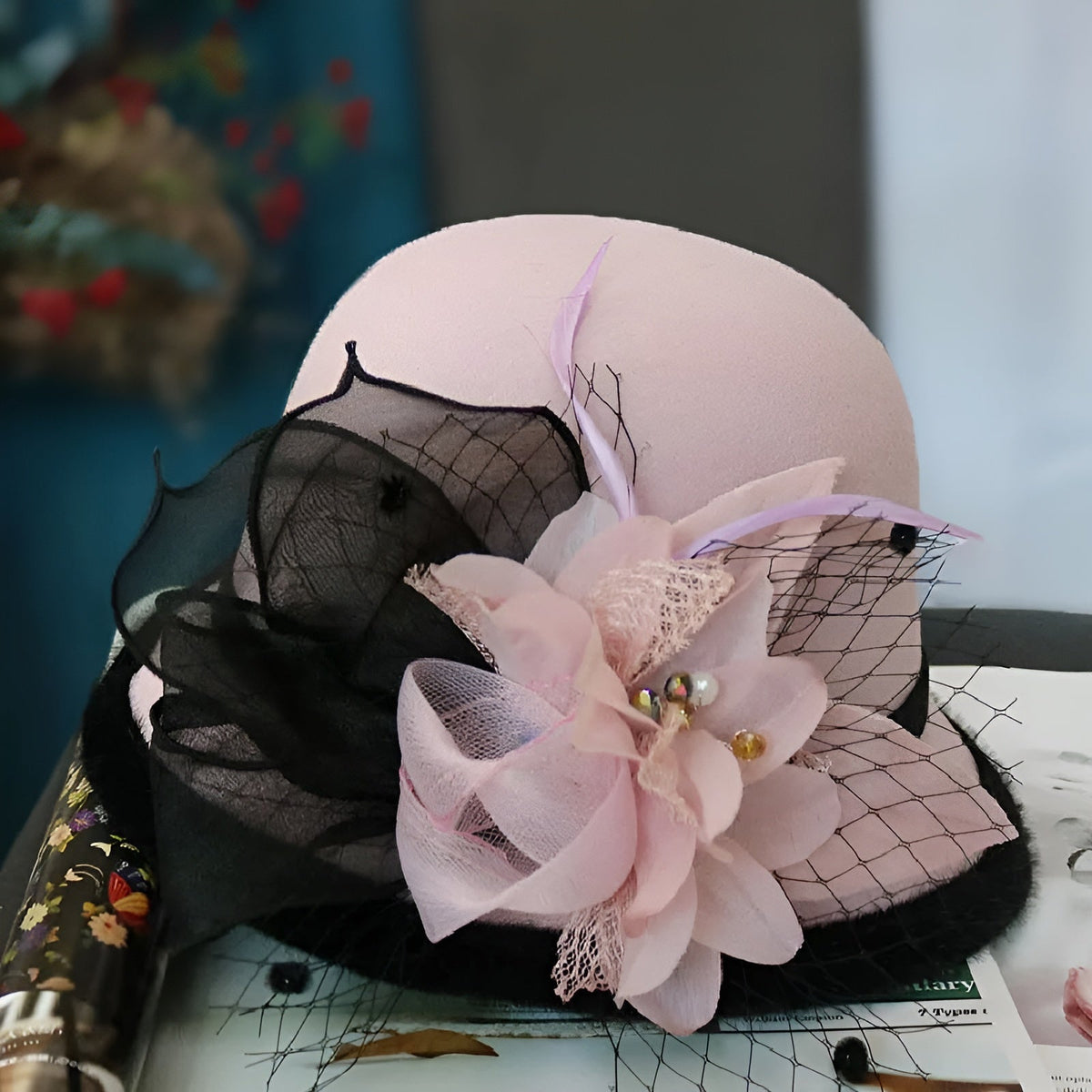 Chapeau Melon Cloche Femme à Fleur