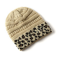 Bonnet Femme Hiver avec Revers Léopard – FelineFold